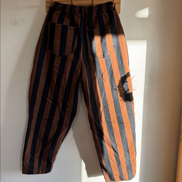 Beyond Nine Remy Rust & Black Stripe Jeans - Picture 2 of 7